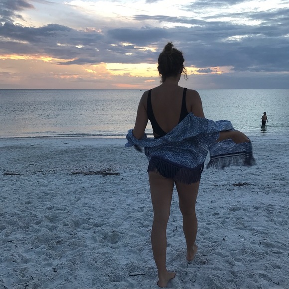 Meet your Posher, Robyn - Picture 6 of 6